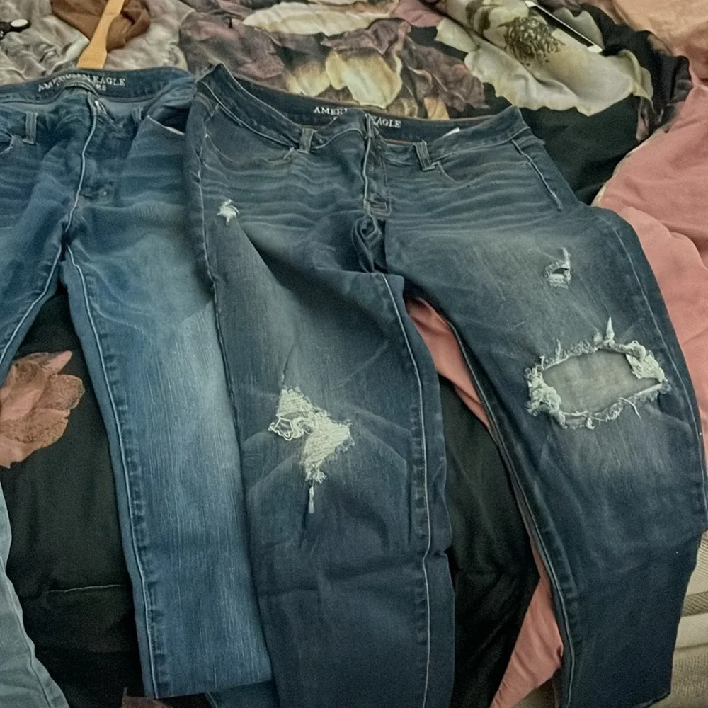 Jeans - Picture 3 of 3